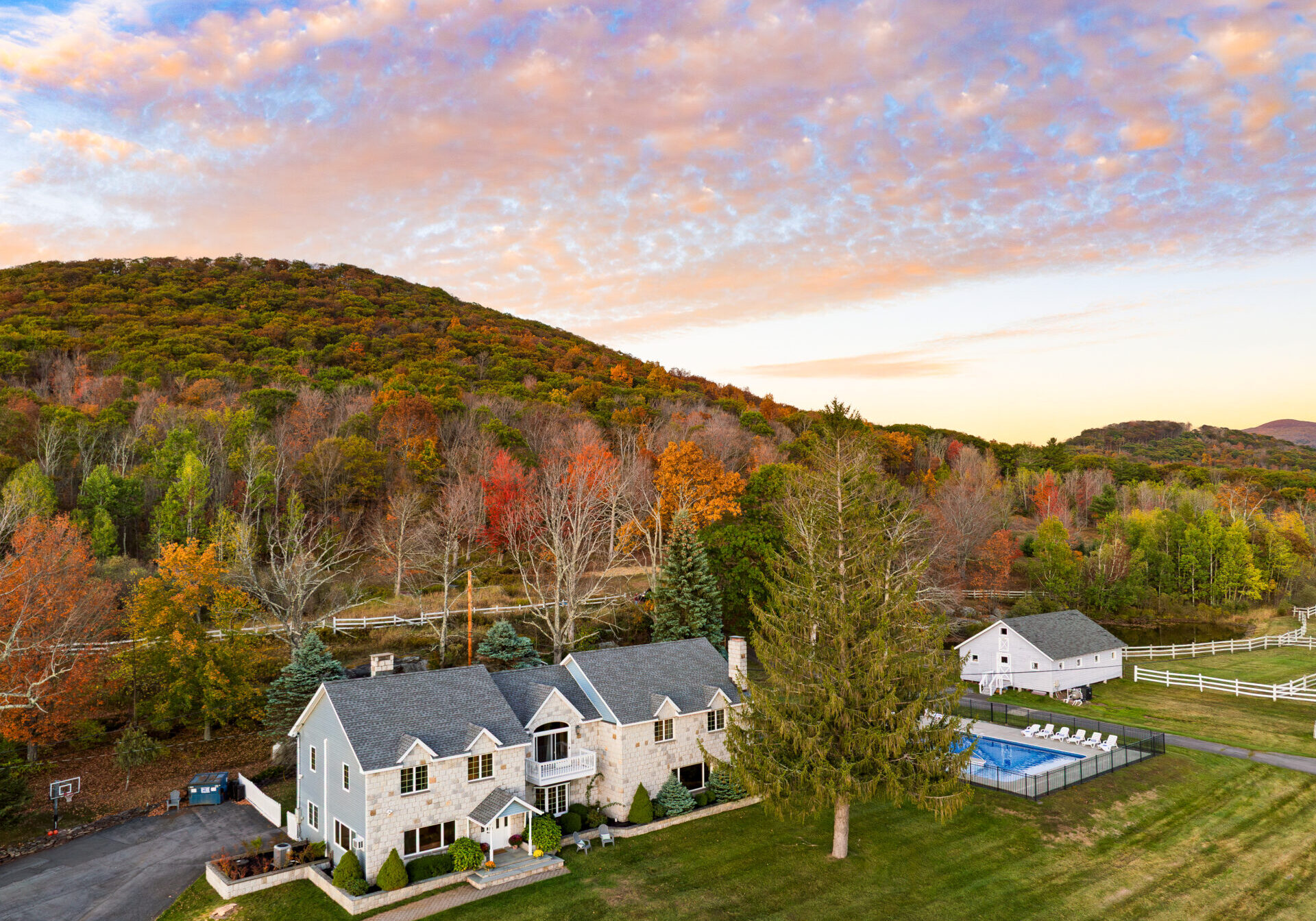 NY_Round Hill_Drone_0268new